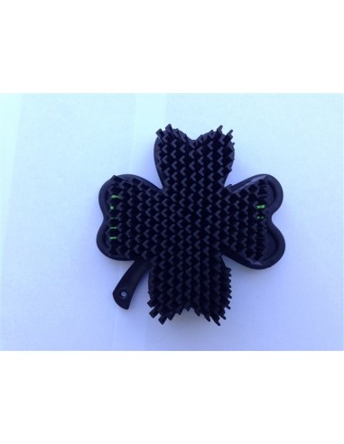 Brosse à main caoutchouc trèfle 10 cm